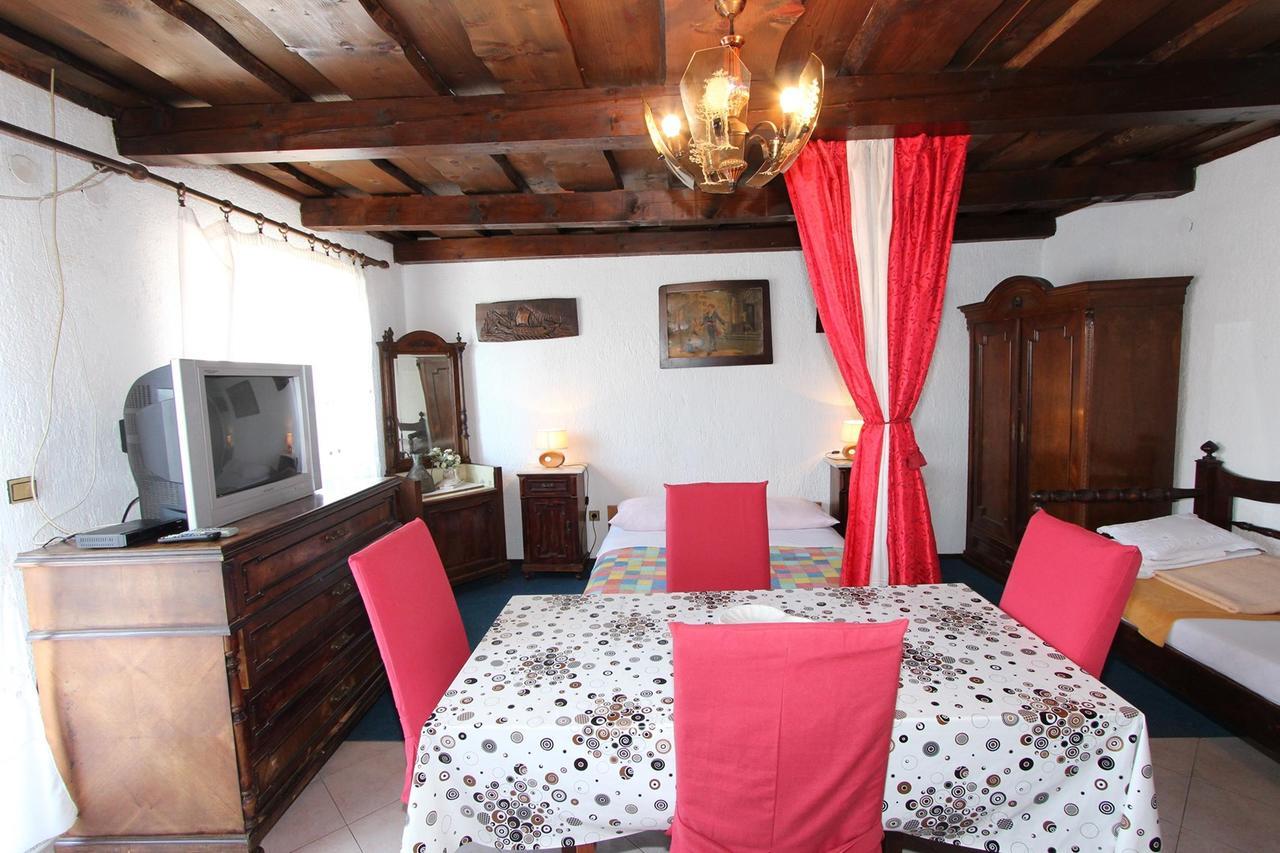 Apartments Sebal Ровинь Экстерьер фото